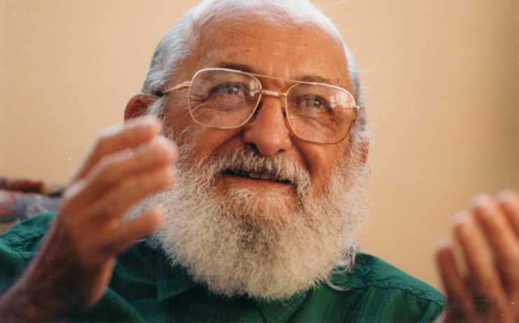 paulofreire 28 DE ABRIL DIA INTERNACIONAL DA EDUCAÇÃO